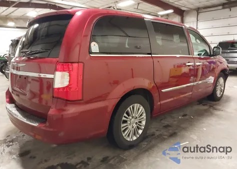 2015 Chrysler Town & Country Touring-L from USA, damaged, VIN 2C4RC1CG7FR741631